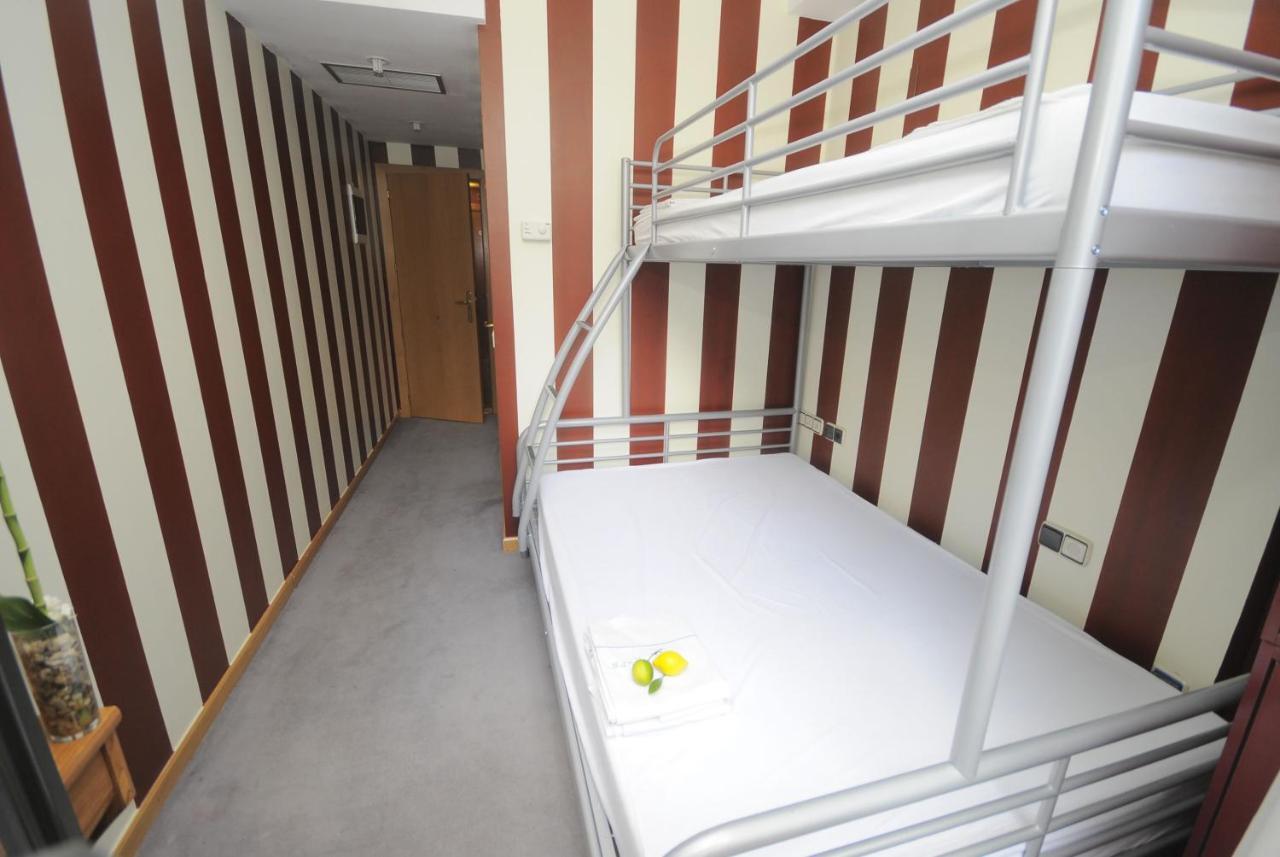 Dreibettzimmer